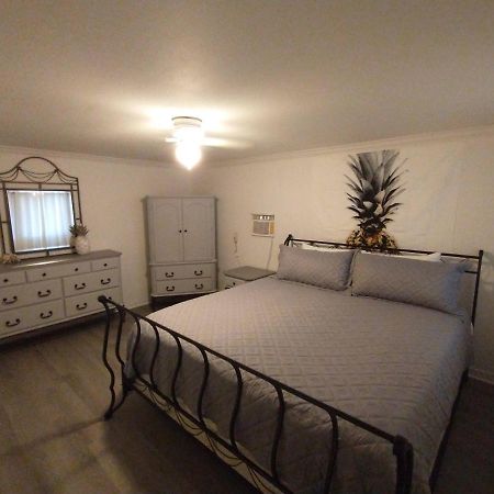 Welcome To Pineapple House! Pensacola Esterno foto